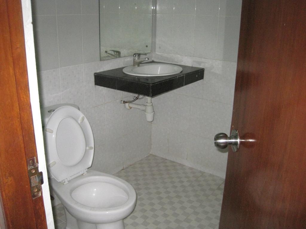 Taman Mekar Beach Inn Кута Стая снимка