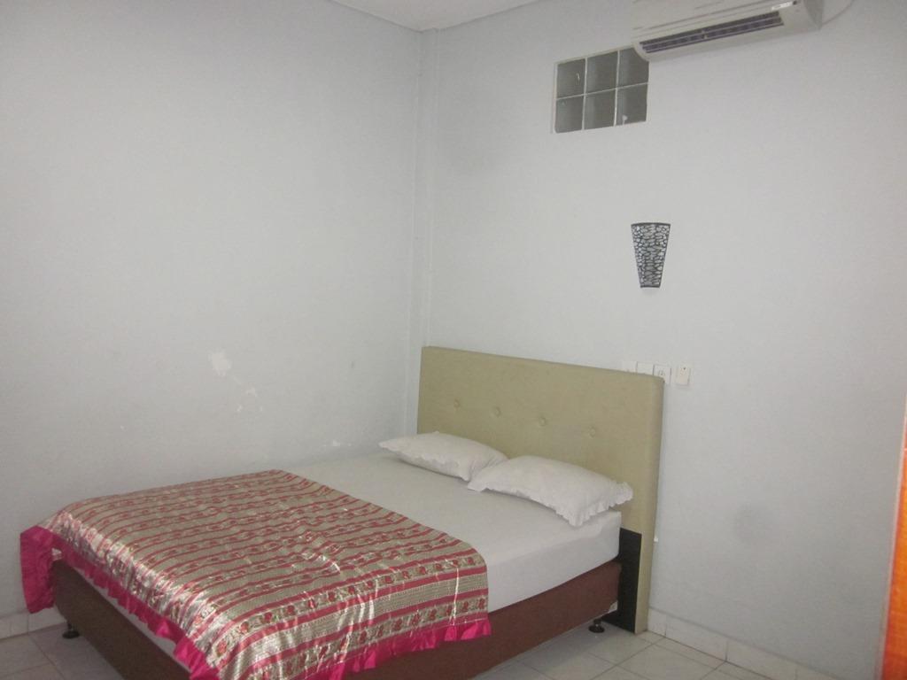 Taman Mekar Beach Inn Кута Екстериор снимка